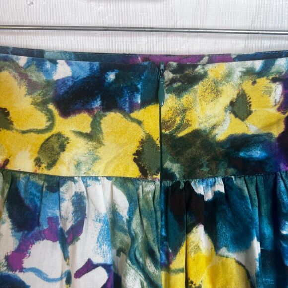 TwentyOne Skater Mini Skirt Bold Maximal Floral Print Size Small 100% Cotton - Picture 4 of 8